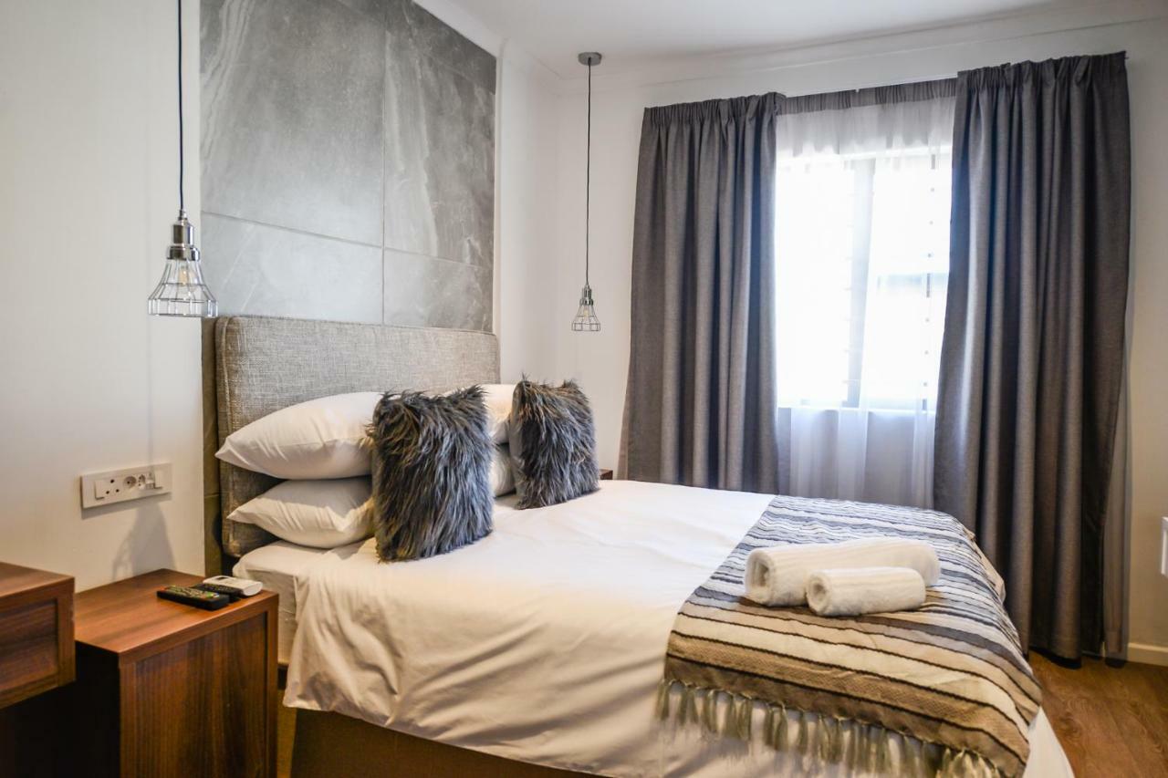 The Royal Bryanston Ξενοδοχείο Γιοχάνεσμπουργκ Εξωτερικό φωτογραφία
